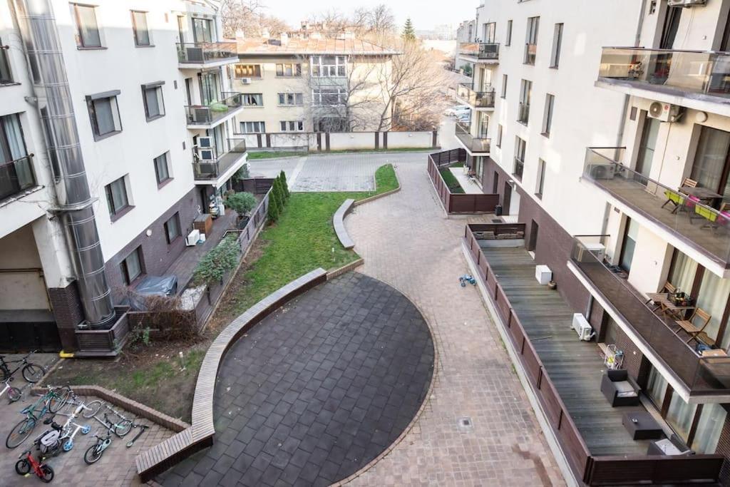 Vivando - Scandic Ap E - Parking Бухарест Экстерьер фото
